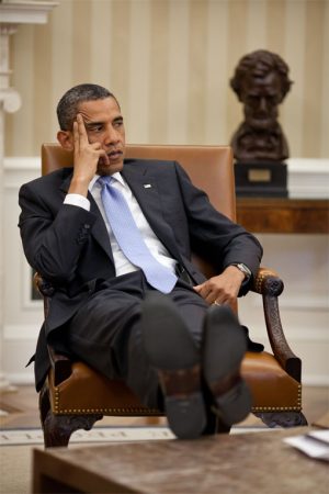 Obama feet on table