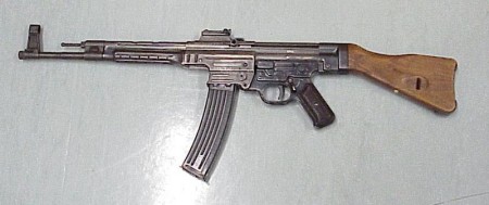 Assault weapon