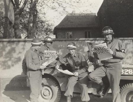 VE Day US MPs