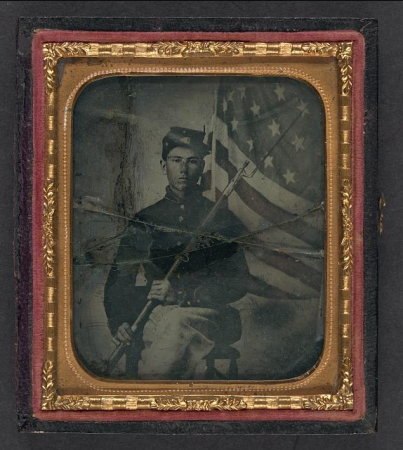 Civil War Union Soldier Photograph